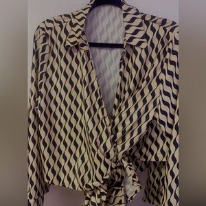 New blouse size Xl